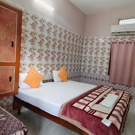 Sri Yoga Mandir Hotel Váránaszi Kültér fotó